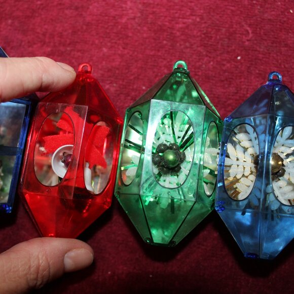 Vintage Diorama Mirror Jewel Brite Ornaments - Set 5 - Picture 3 of 5